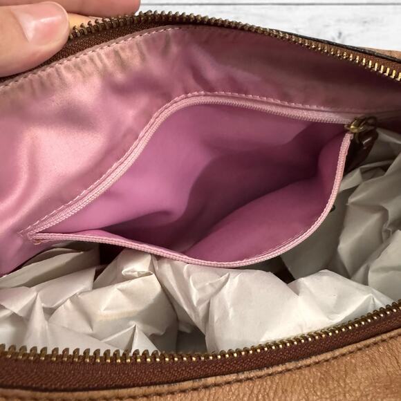 B8. COACH Madison 2-Way HOBO Bag Vintage - REHAB Bag - No-M0982-14304 - Picture 9 of 15